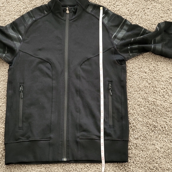 Lululemon men's full zip black jacket Size M - Picture 13 of 16